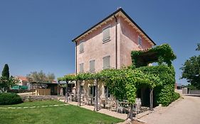 Winery Cuj Bed & Breakfast